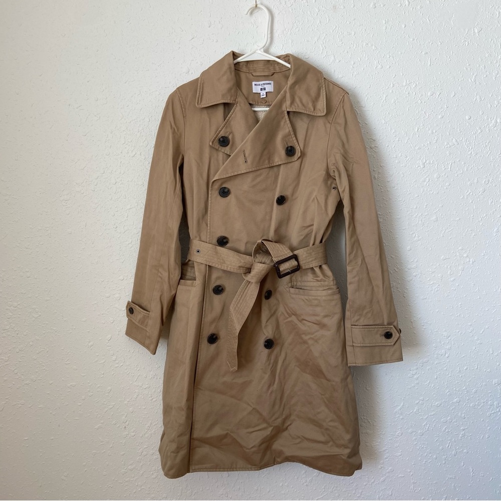 LIKE NEW UNIQLO Trench Coat